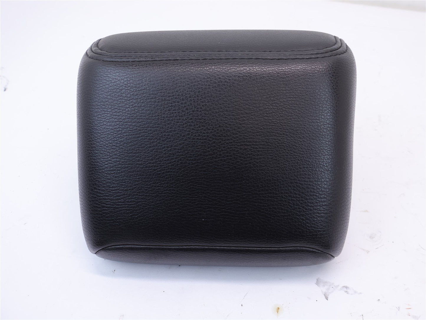 2008-2009 Subaru Legacy GT Rear Head Rest Headrest Center Middle Leather SEDAN