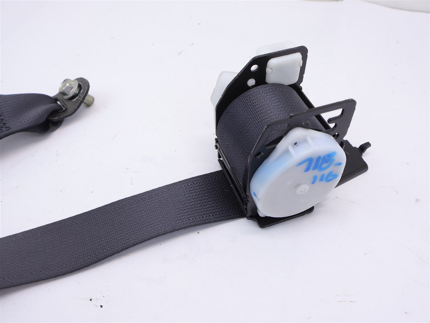 2008-2014 Subaru Impreza WRX & STI Driver Rear Seat Belt Assembly LH Left WAGON