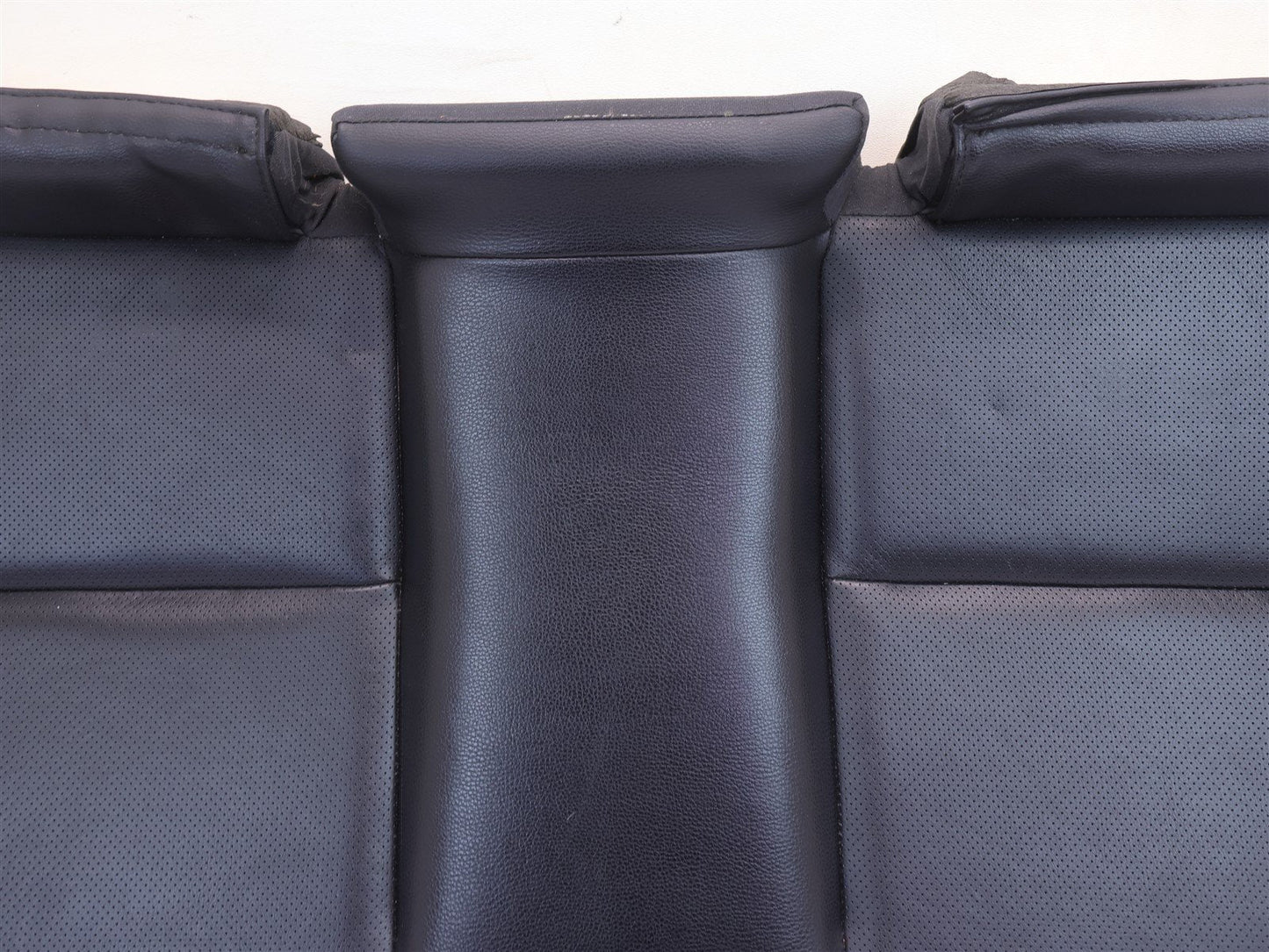 2008-2009 Subaru Legacy GT Rear Seat Bottom Cushion Lower Black Leather OEM