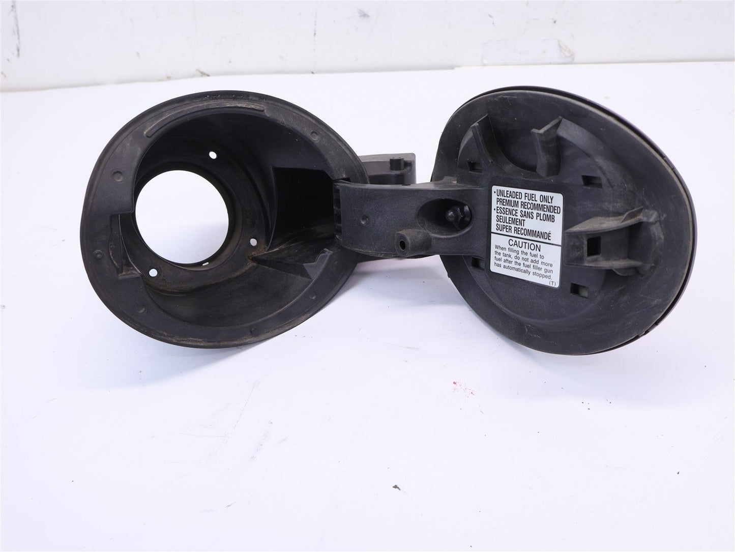2015-2020 Subaru WRX Gas Fuel Door Filler Neck Cap Cover Lid 2015-2020
