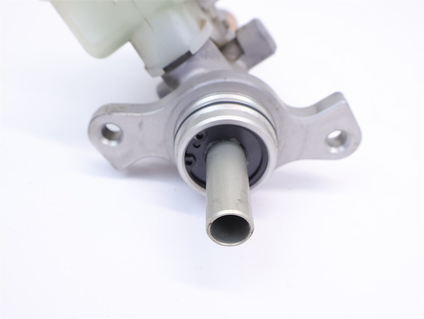 08-14 Subaru WRX Brake Master Cylinder 26401AG030 OEM 2008-2014