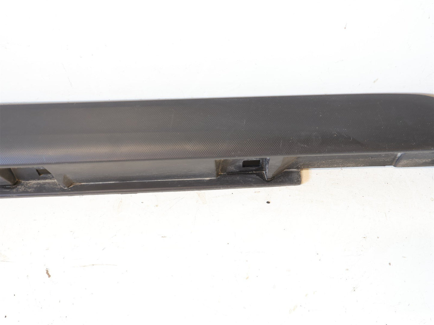 13-17 Subaru XV Crosstrek Passenger Side Skirt Bottom Rocker Panel RH 2013-2017