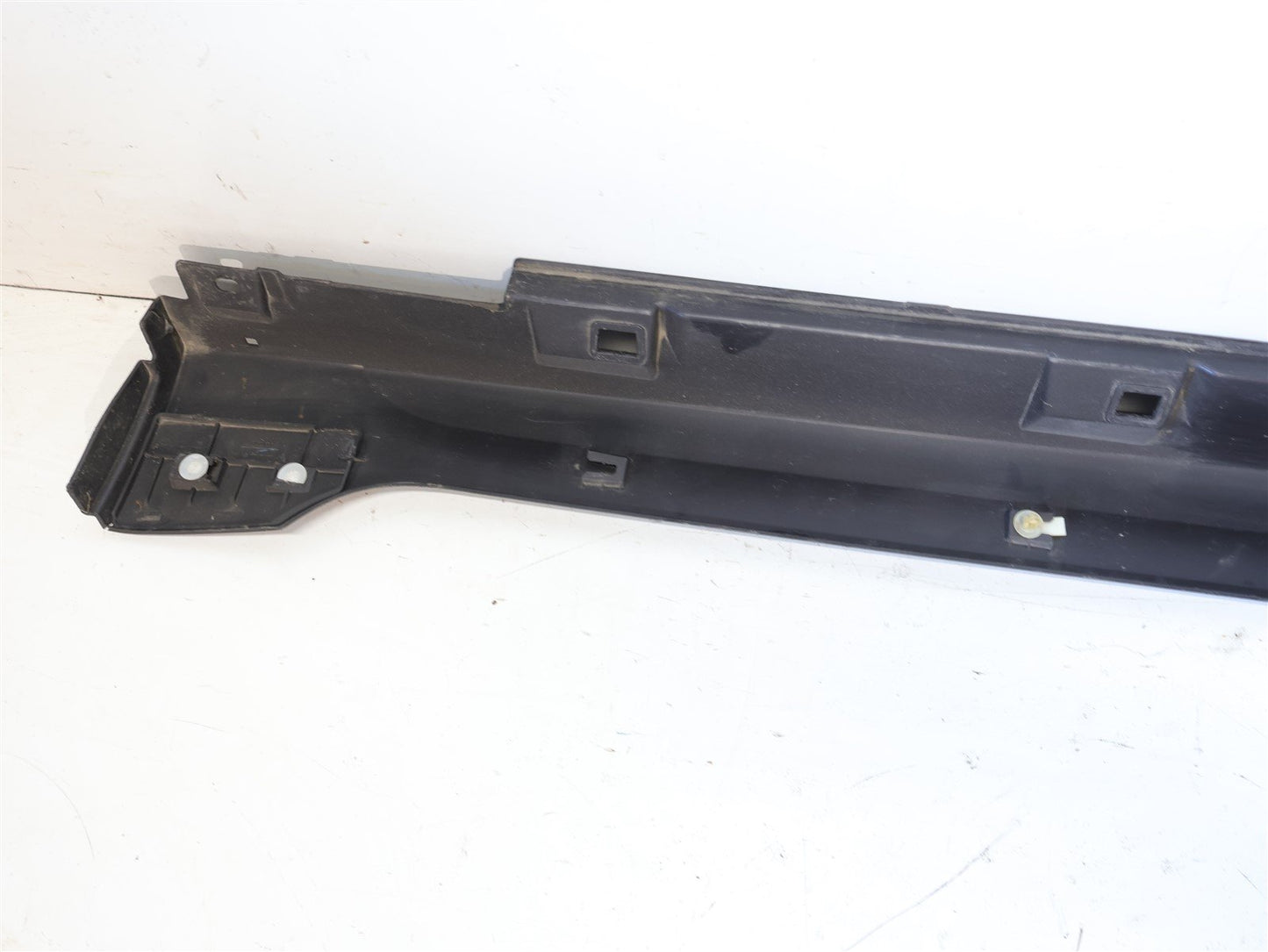 13-17 Subaru XV Crosstrek Passenger Side Skirt Bottom Rocker Panel RH 2013-2017