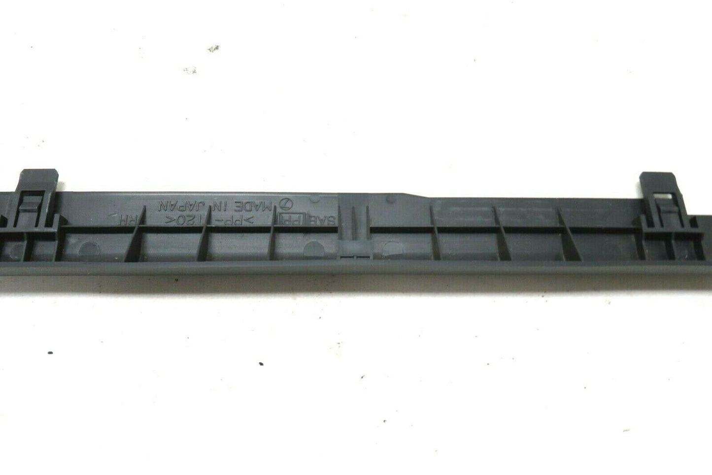 2005-2009 Subaru Legacy Outback XT Passenger Sunroof Trim Cover RH 65407AG02A