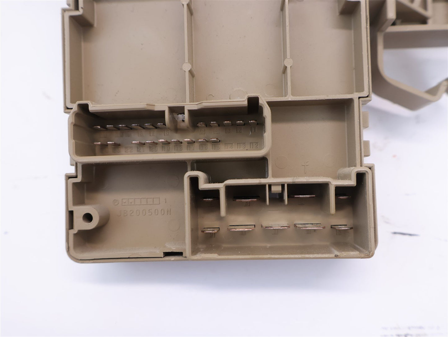 2009-2013 Subaru Forester Fuse Box Under Dash Relay Cabin 82201FG010 09-13