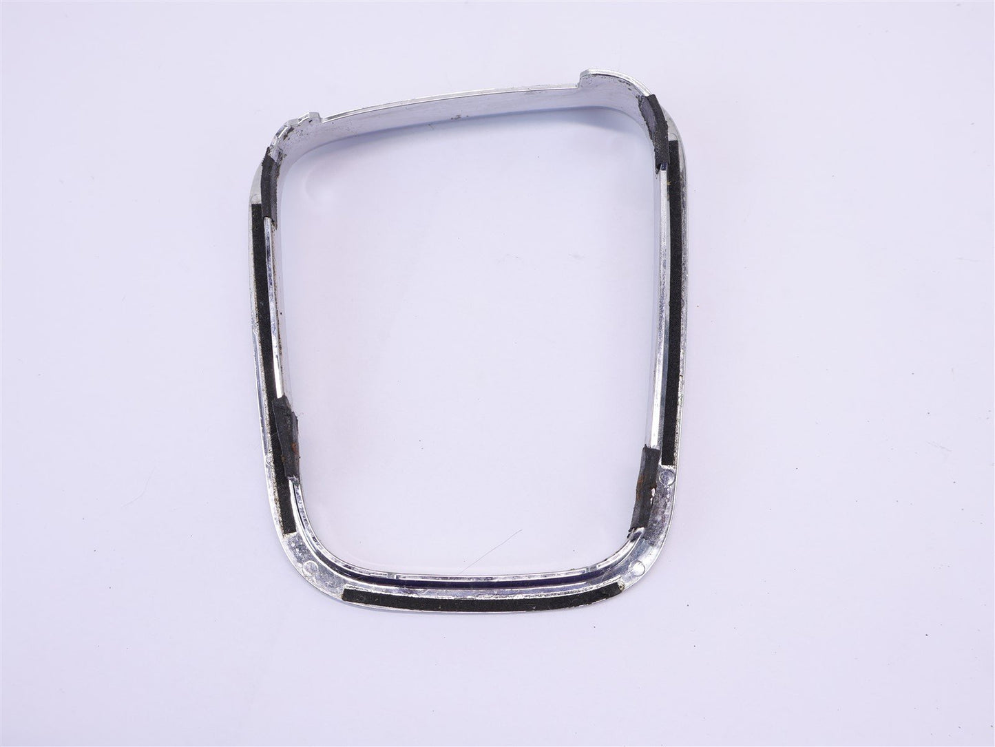 2005-2009 Subaru Legacy & Outback Shifter Trim Bezel Ring Silver Cover AT 05-09