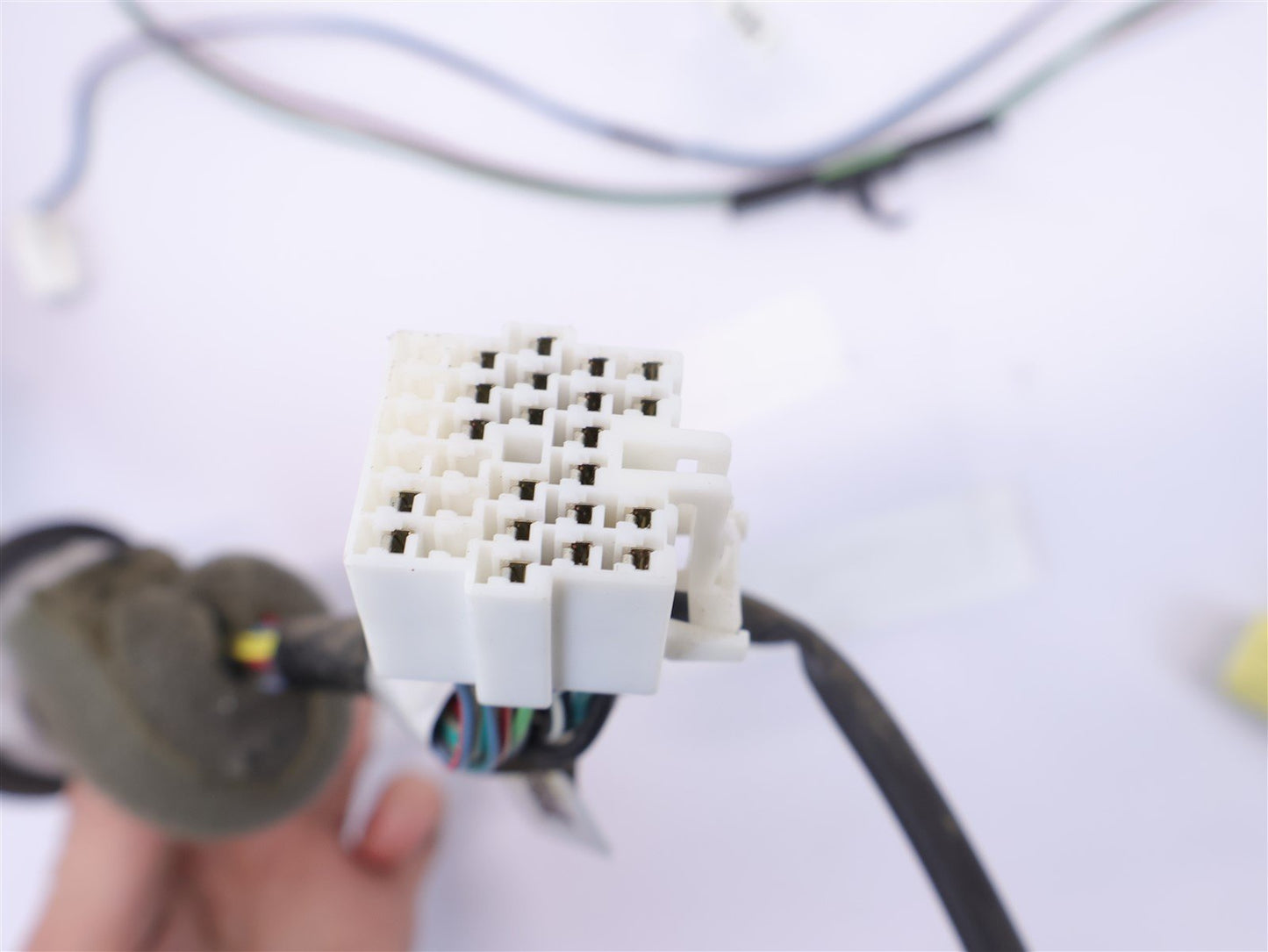 2011-2014 Subaru Legacy Outback Driver Front Door Wiring Harness LH 81820AJ31A