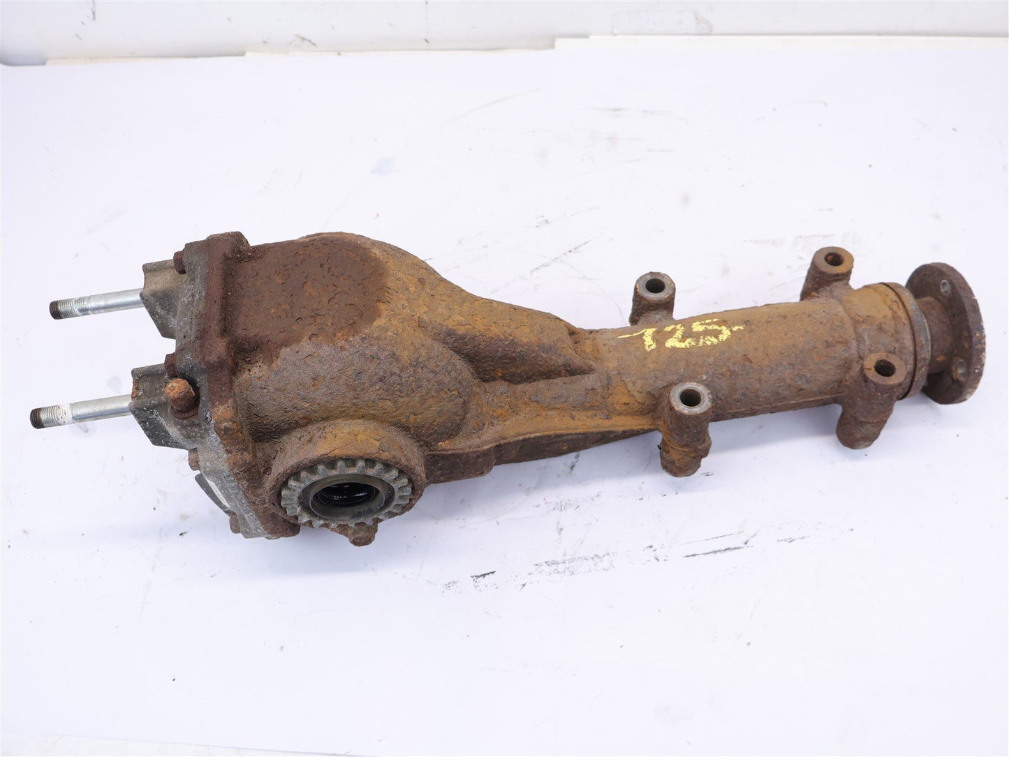 2013-2014 Subaru Outback Rear Differential 2.5L CVT AT Carrier Assembly 3.90