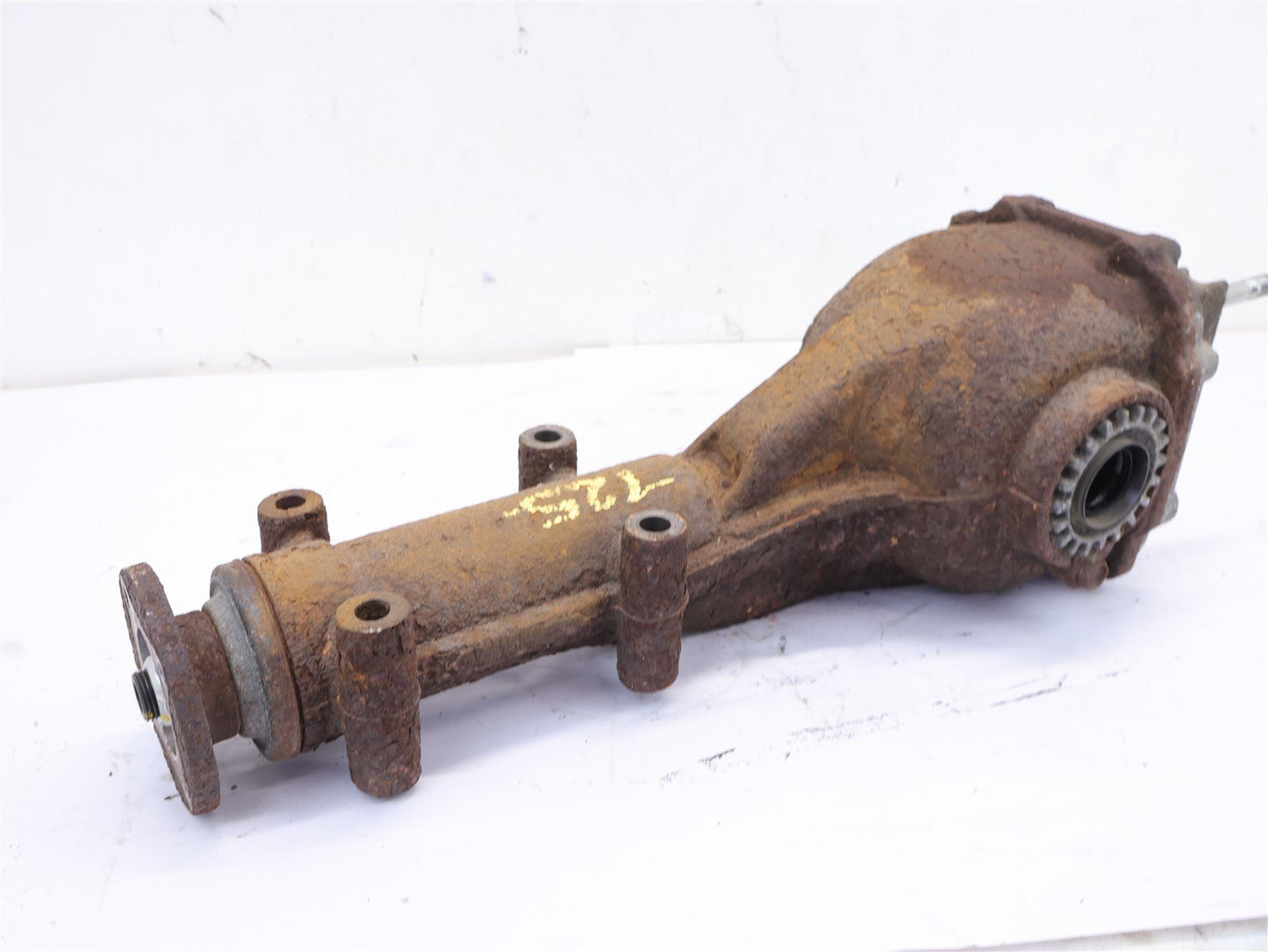 2013-2014 Subaru Outback Rear Differential 2.5L CVT AT Carrier Assembly 3.90