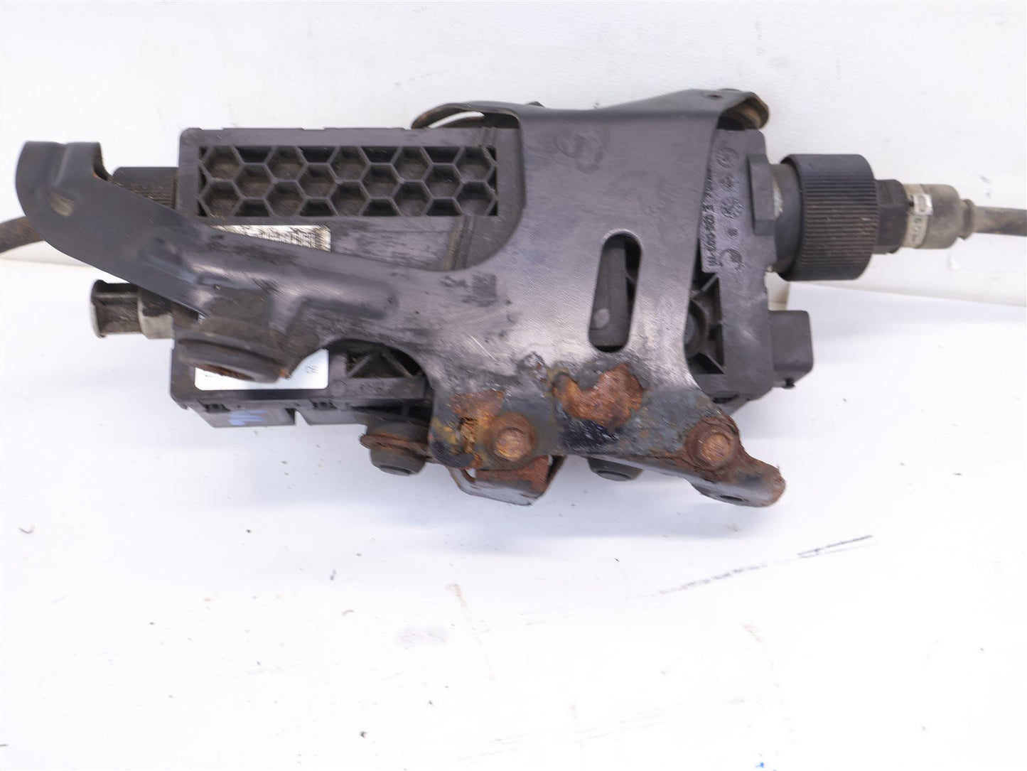 13-14 Subaru Legacy Outback Electric Parking Brake Actuator Cable Emergency