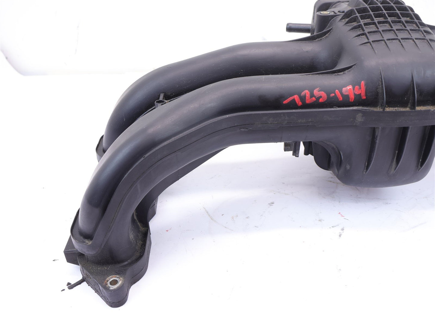 2013-2014 Subaru Legacy Outback 2.5L Air Intake Manifold Plenum OEM 13-14
