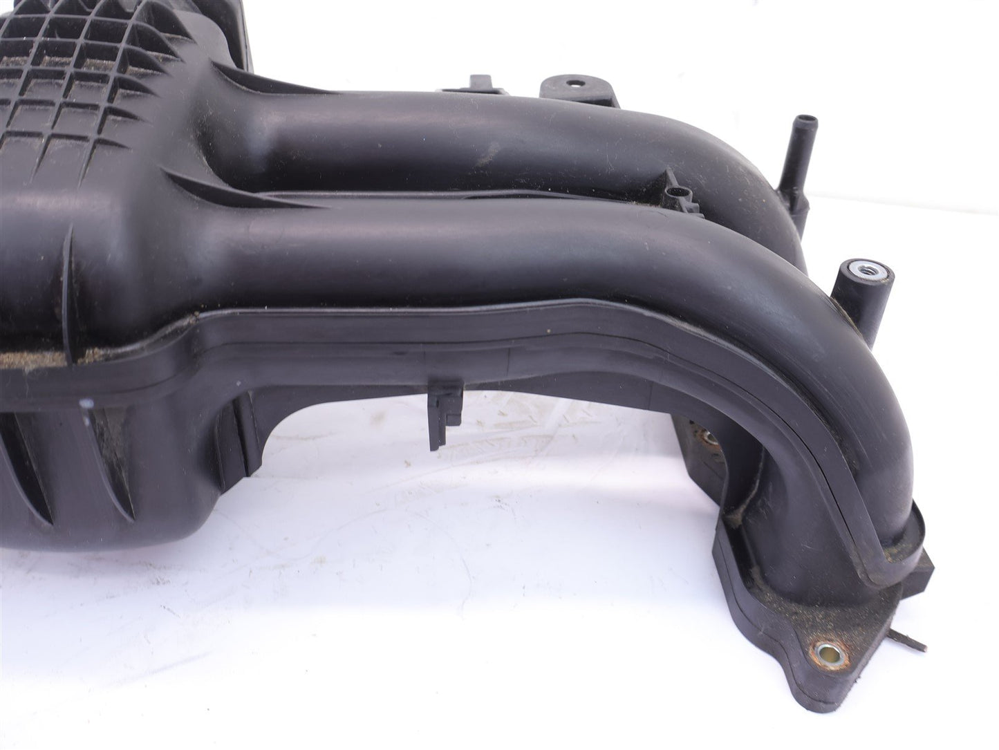 2013-2014 Subaru Legacy Outback 2.5L Air Intake Manifold Plenum OEM 13-14