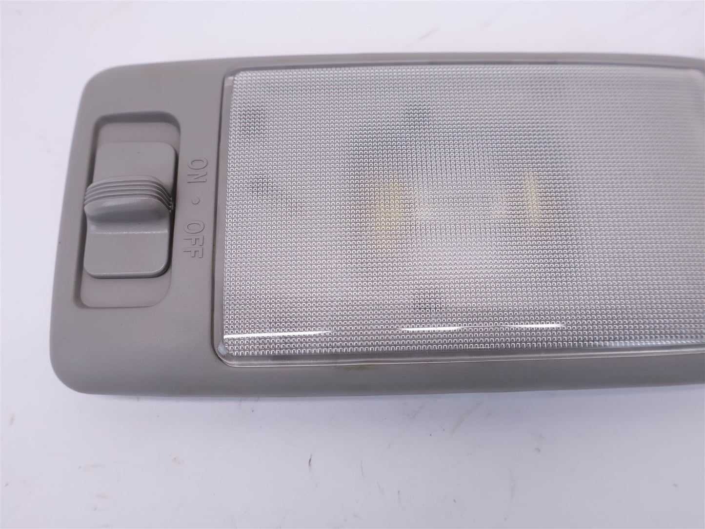 02-07 Subaru Impreza WRX & STI Dome Light Center Rear Interior Reading 2002-2007