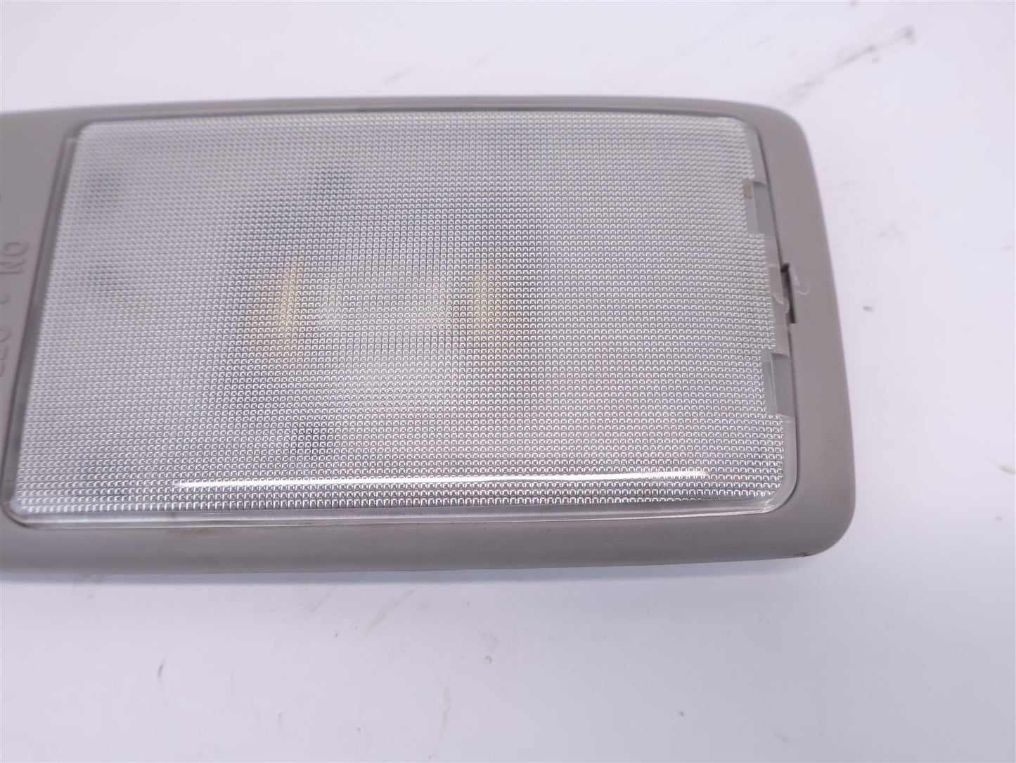 02-07 Subaru Impreza WRX & STI Dome Light Center Rear Interior Reading 2002-2007