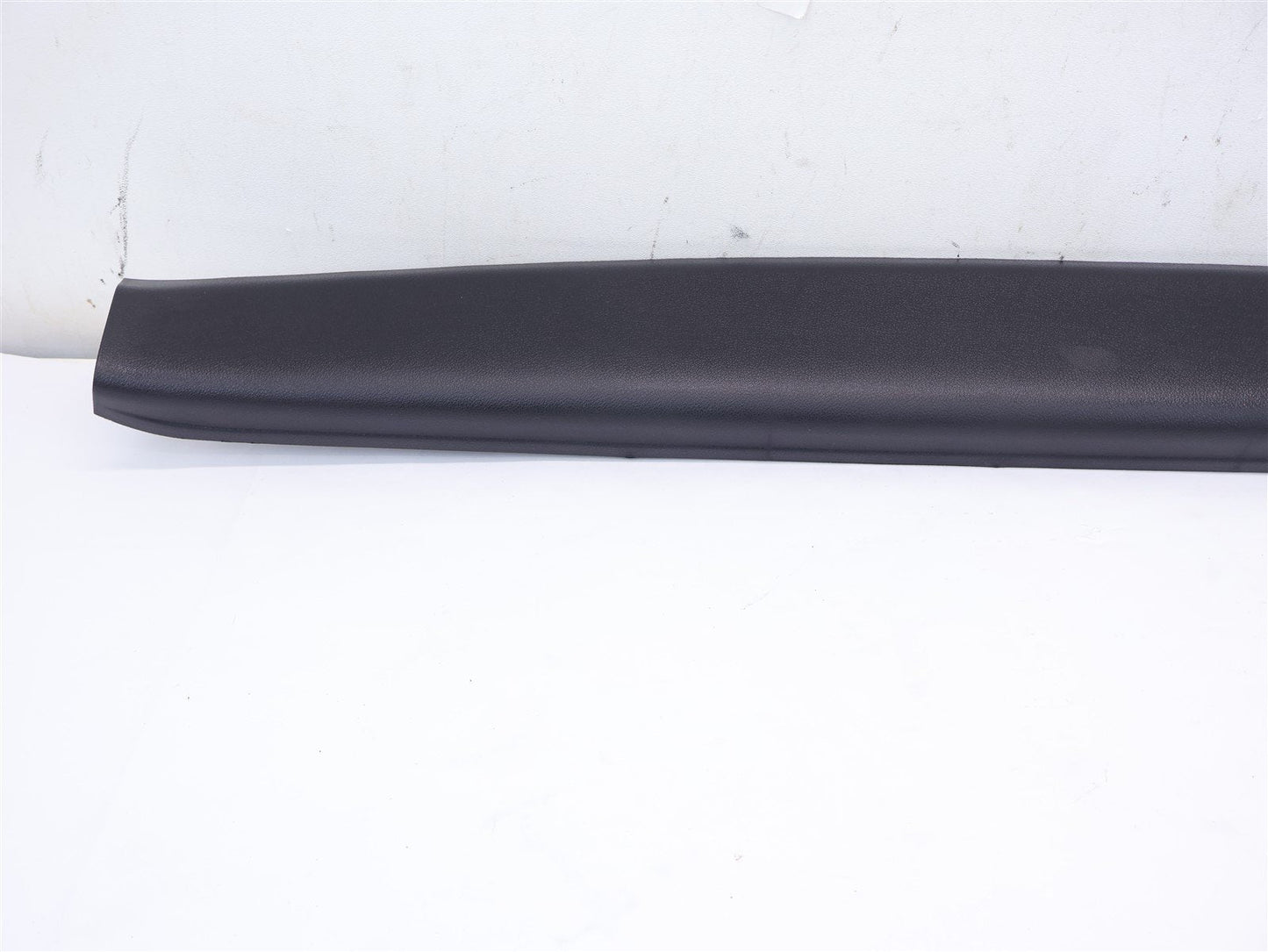 2015-2019 Subaru Outback Center Rear Hatch Trim Panel Upper Lift Gate 15-19