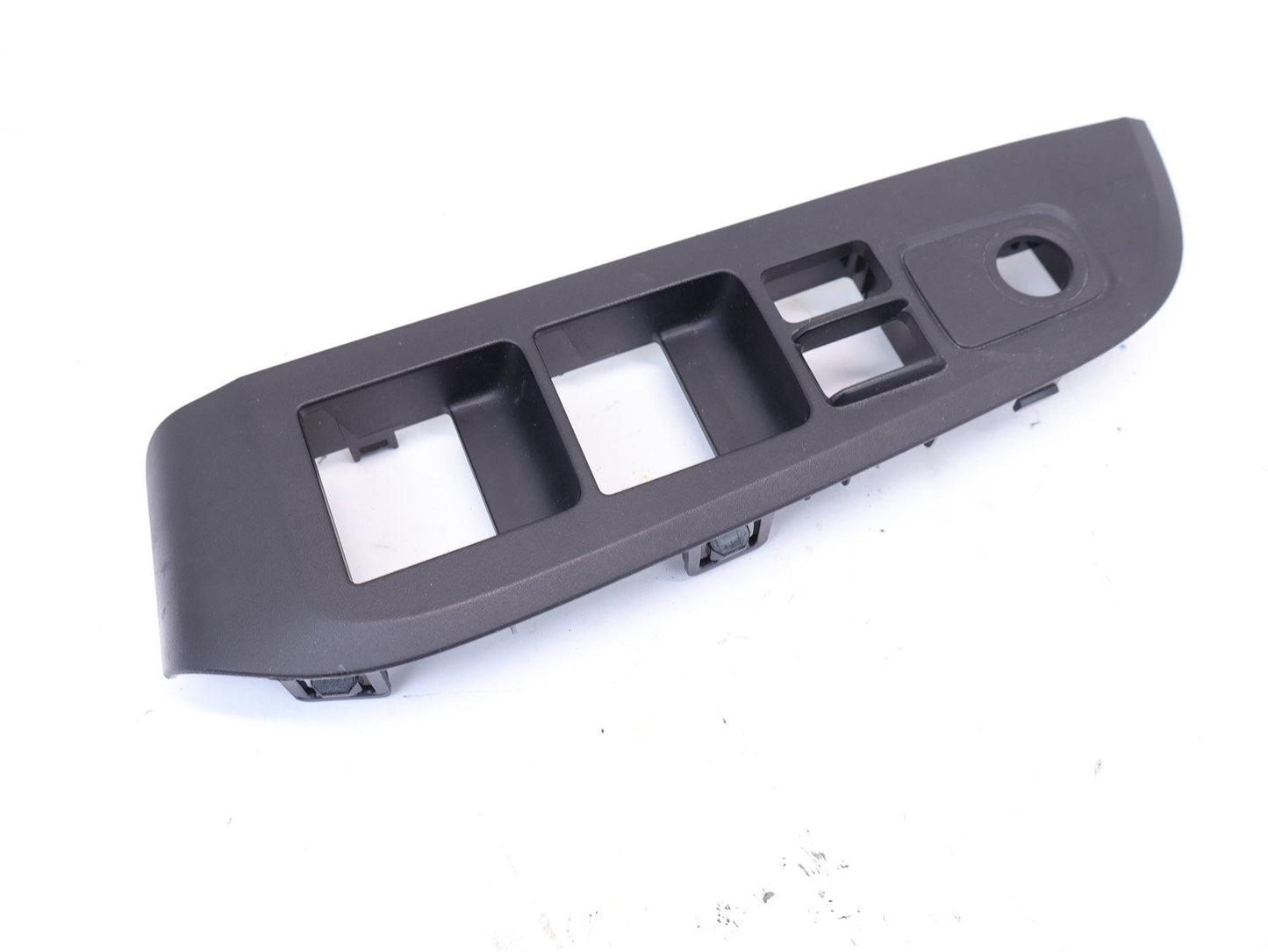 15-19 Subaru Legacy Outback Driver Master Window Switch Trim Bezel Door LH Front