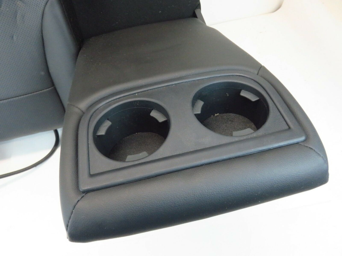 2017 Subaru Outback Rear Seat Upper Cushion Top Back Cupholder Black Leather OEM
