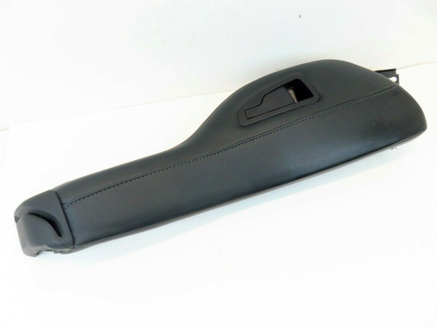 2015-2017 Subaru Outback Rear Seat Bolster Pad Side Passenger RH Black Leather