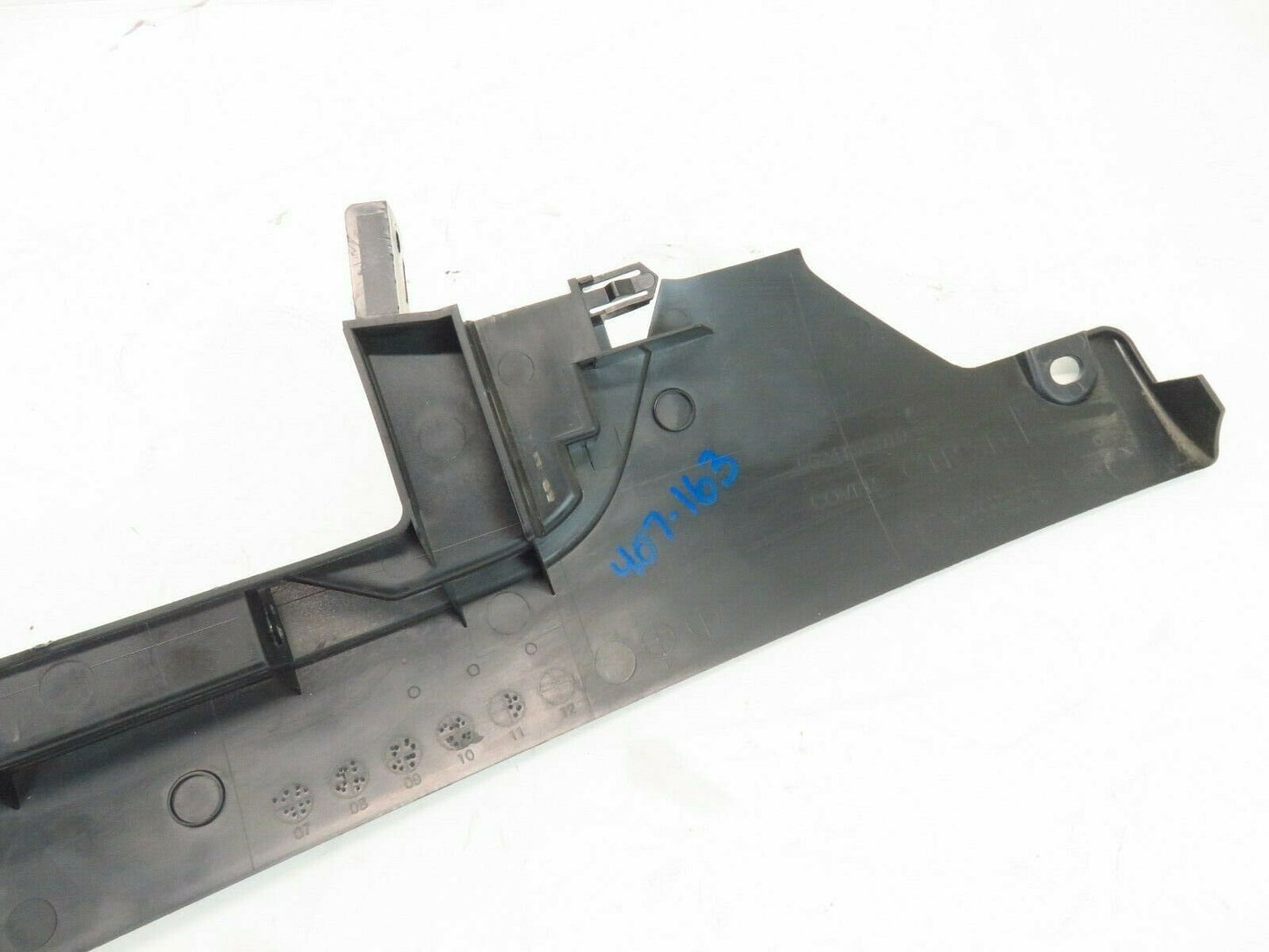 2009-2013 Subaru Forester Driver Center Console Side Lower Trim LH Black 09-13