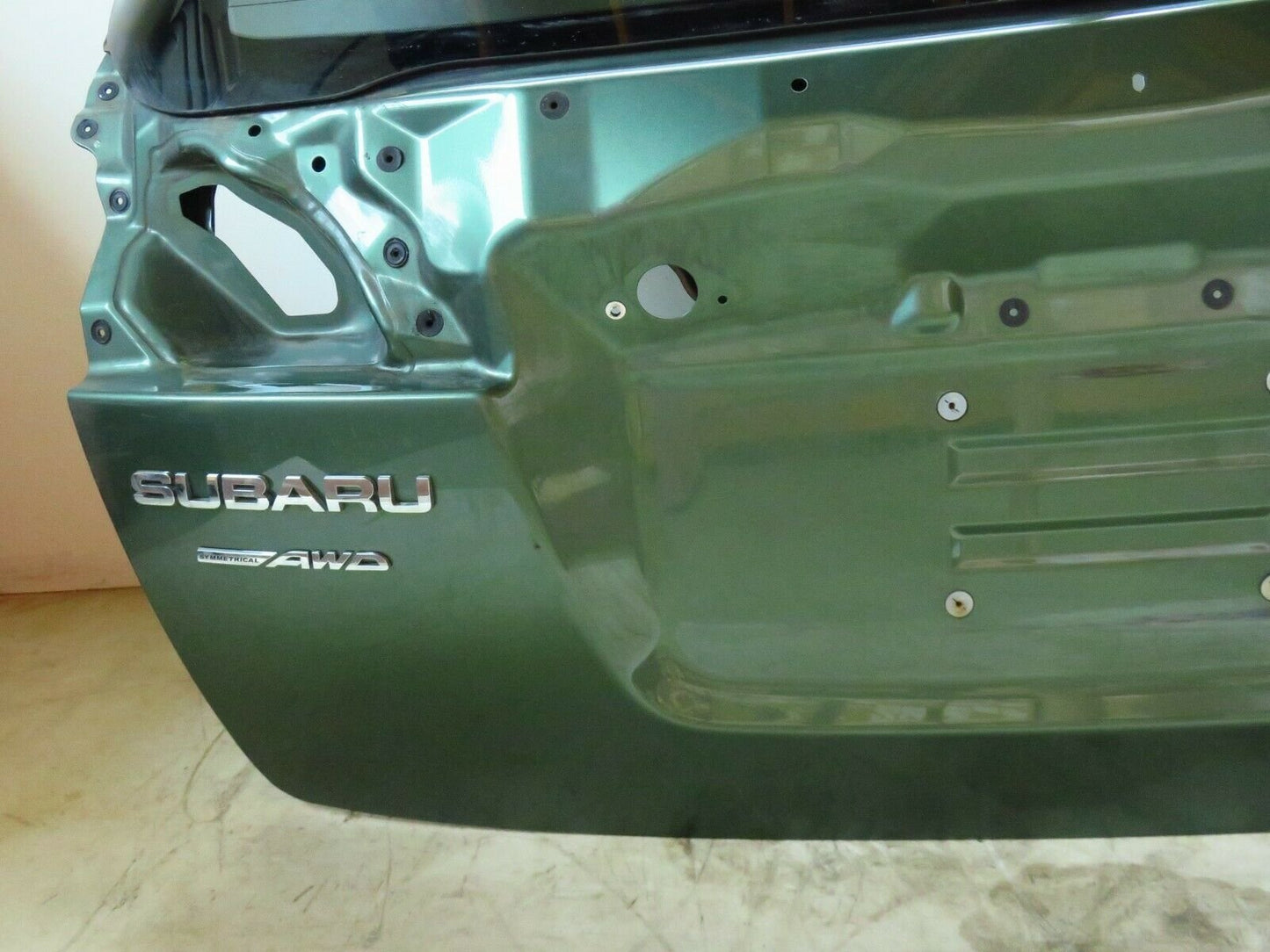 10-14 Subaru Outback Rear Liftgate Hatch Trunk Lid Green OEM 2010-2014