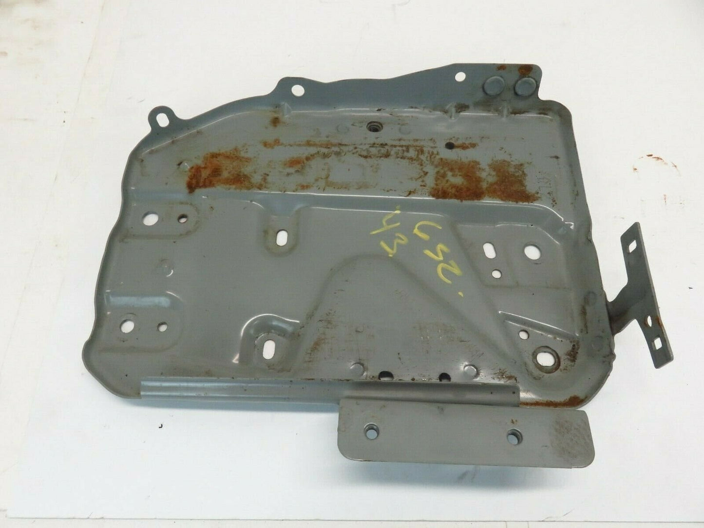 2018-2020 Nissan Kicks Battery Tray Base Holder Support OEM 18-20