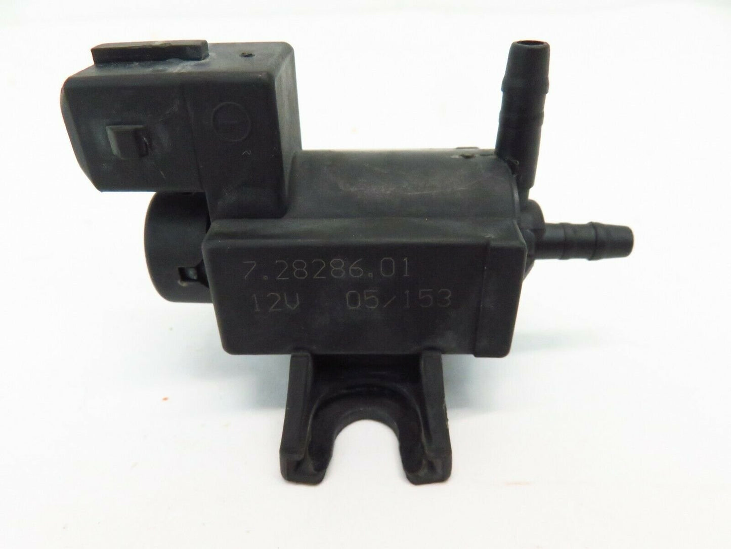 2006 Maserati Quattroporte Purge Valve Solenoid Vacuum OEM M139 58k 06