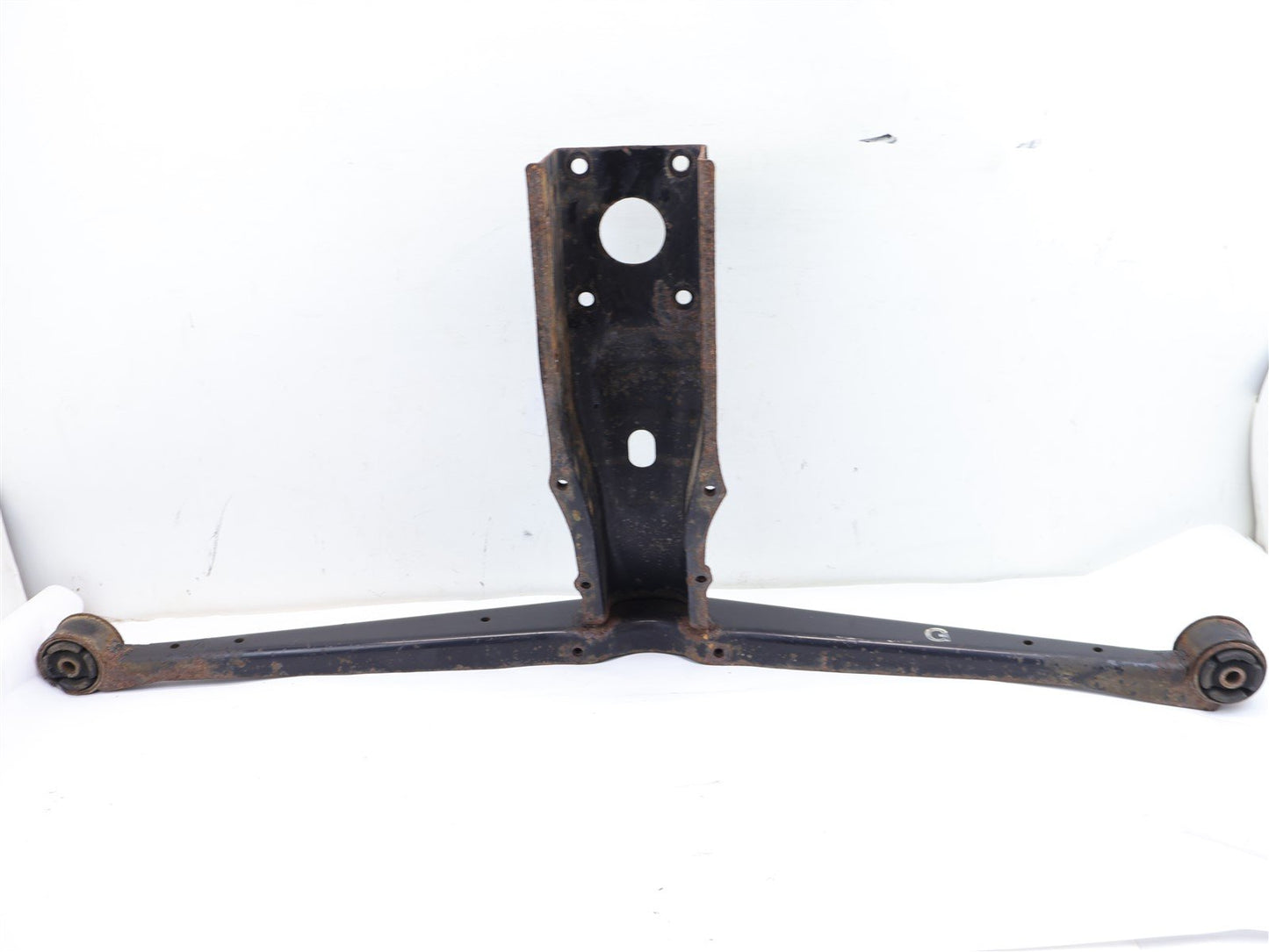 2006-2007 Subaru Impreza WRX Differential T Frame Cradle Crossmember Rear 06-07