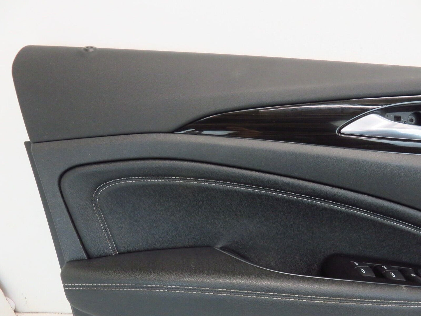 2019 Buick Regal TourX Driver Front Door Panel Trim Card Cover LH Left 19