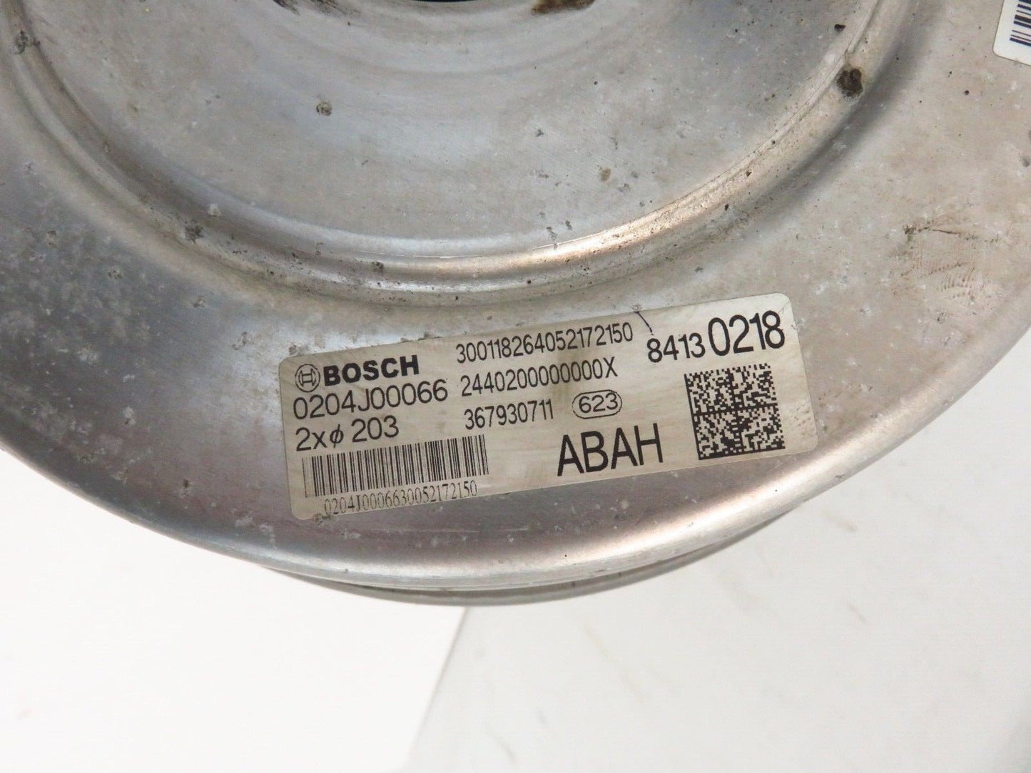 2018-2019 Buick Regal TourX Power Brake Booster 33k OEM 84130218 18-19