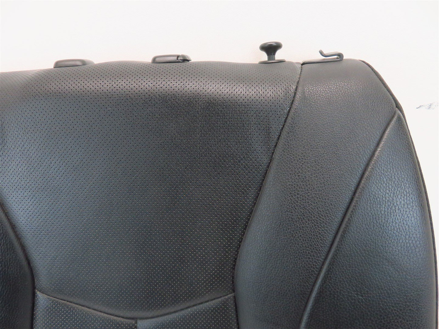 2013-2017 Hyundai Veloster Turbo Seat Cushion Rear Upper Top Leather LH 13-17