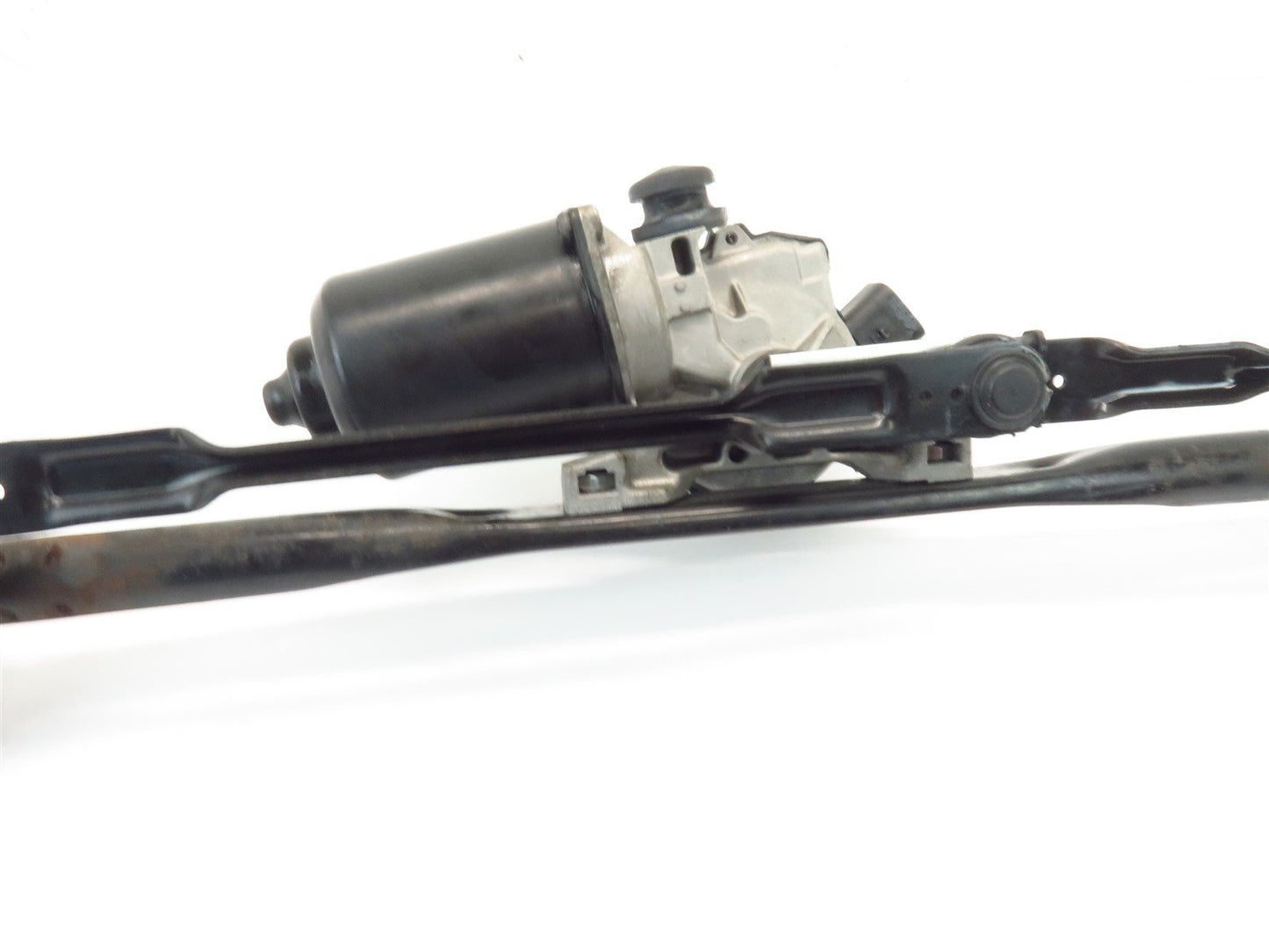 2013-2016 Hyundai Genesis COUPE Front Wiper Motor 98100-2M000 w/ Linkage 13-16