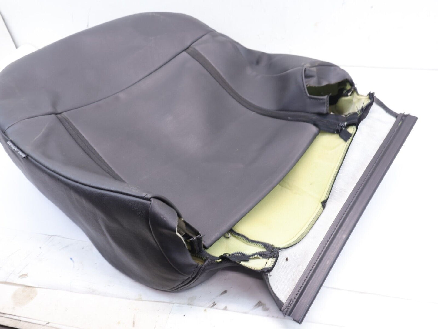 2006-2007 Subaru Impreza WRX Driver Front Seat Top Cover Skin Upper LH Leather