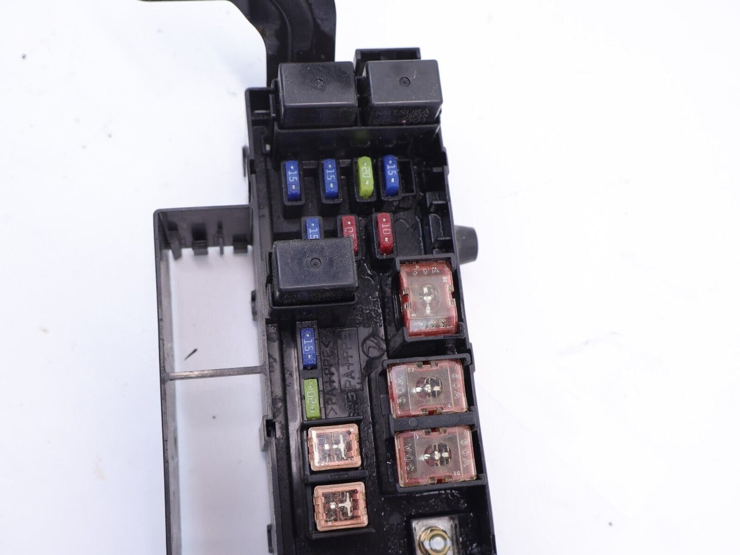 2004 Subaru Impreza WRX STI Engine Bay Fuse Box Block Panel 82231FE010 OEM 04