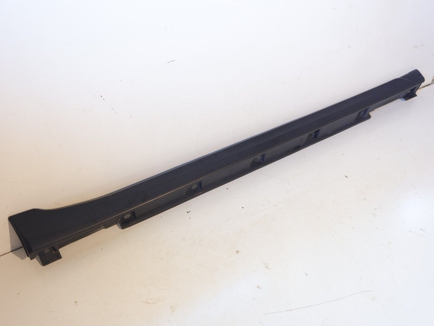 2018-2023 Subaru Crosstrek Passenger Side Skirt Bottom Rocker Panel RH OEM