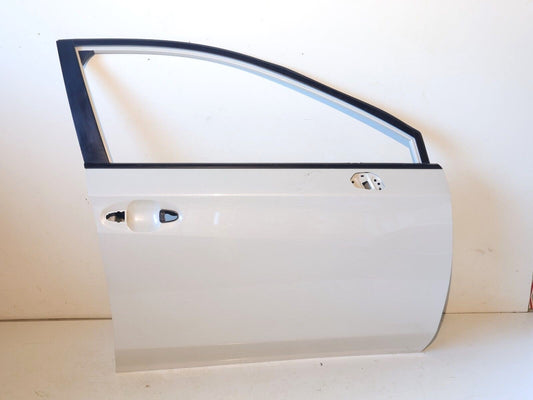 2018-2023 Subaru Crosstrek Passenger Front Door Shell White K1X Right RH OEM