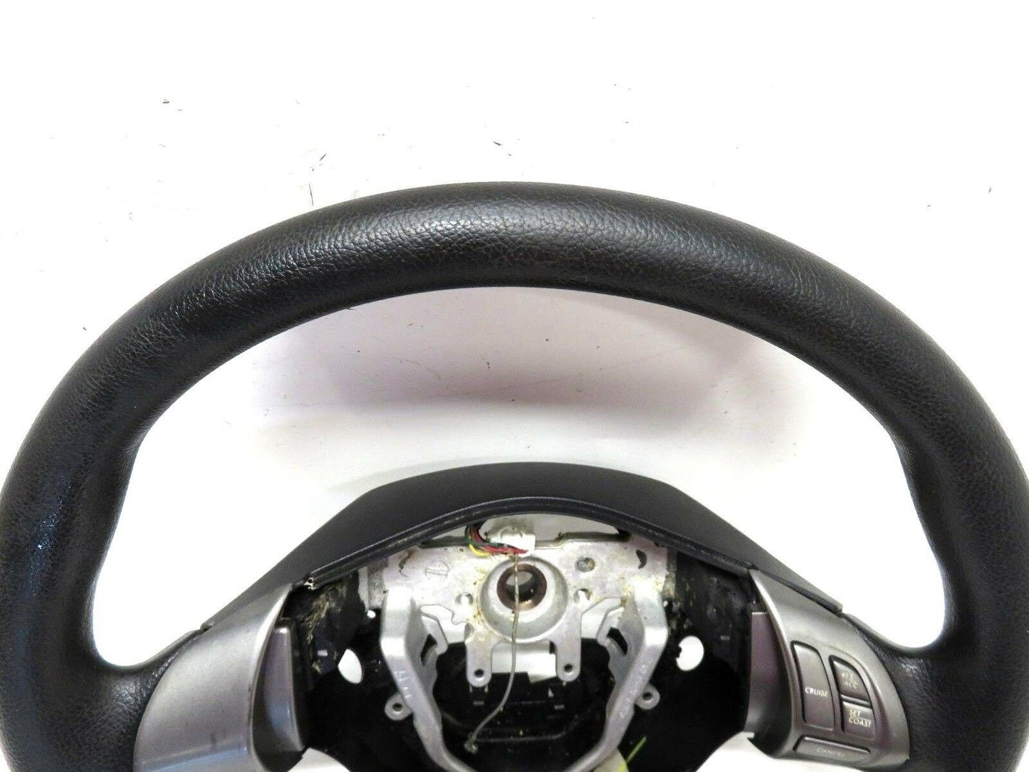 2009 Subaru Legacy Driver Wheel Assembly w/ Cruise Control Switches OEM 09