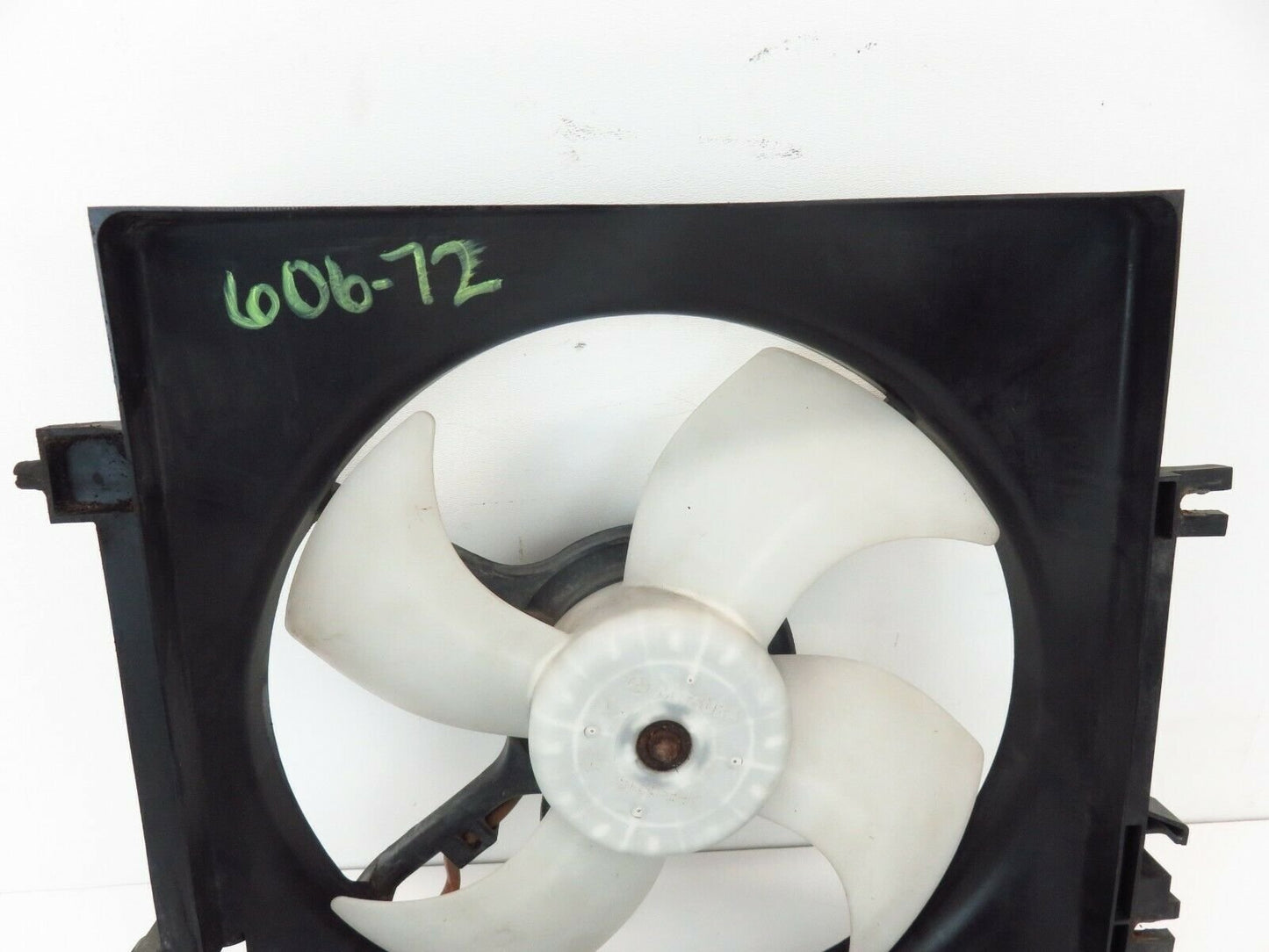 08-11 Subaru Impreza Radiator Cooling Fan Motor LH Assembly 4 Blade 2008-2011