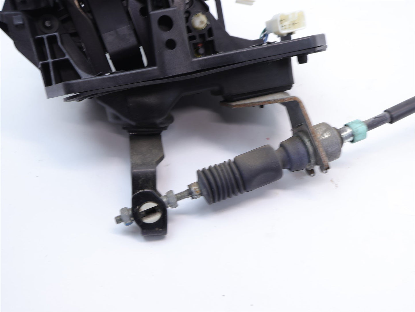 2015-2019 Subaru WRX Gear Shifter Linkage Selector Auto Transmission CVT 15-19